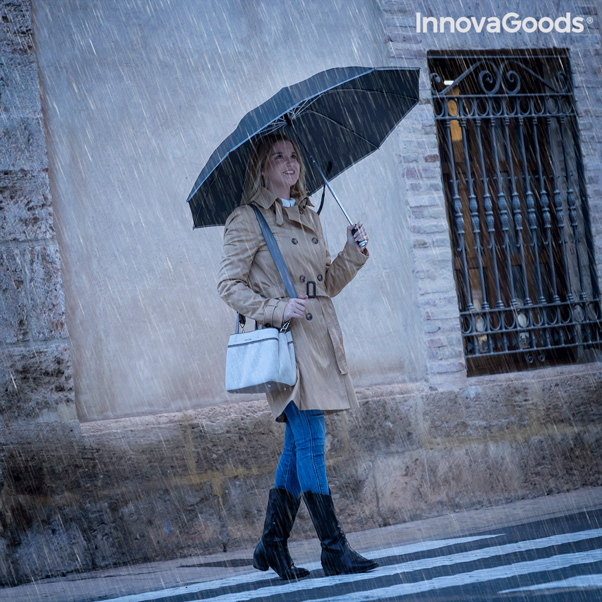 Folding Inverted Umbrella with LED Light!